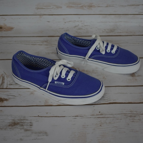 blue vans with laces